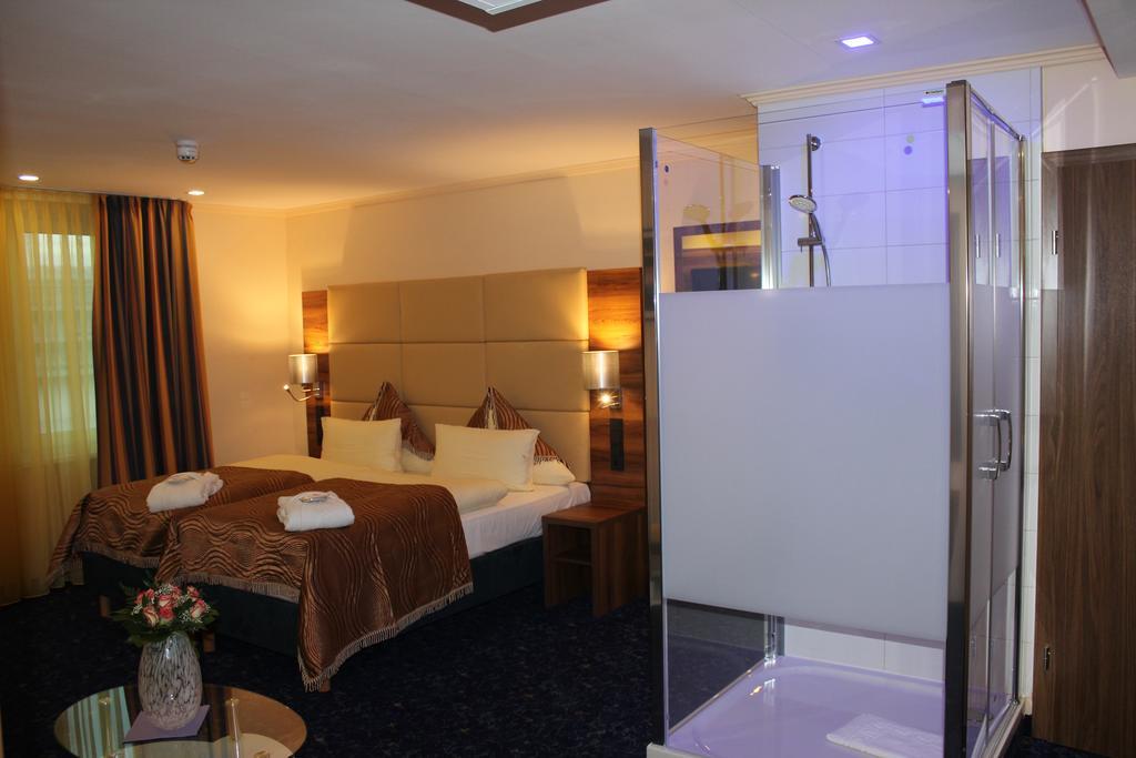 Hotel Grand Empire